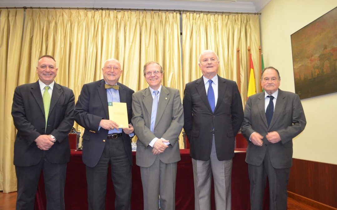 Presentado el libro “Ideas para una renovada Política Exterior española” del autor D. José Antonio de Yturriaga Barberán. Embajador de España