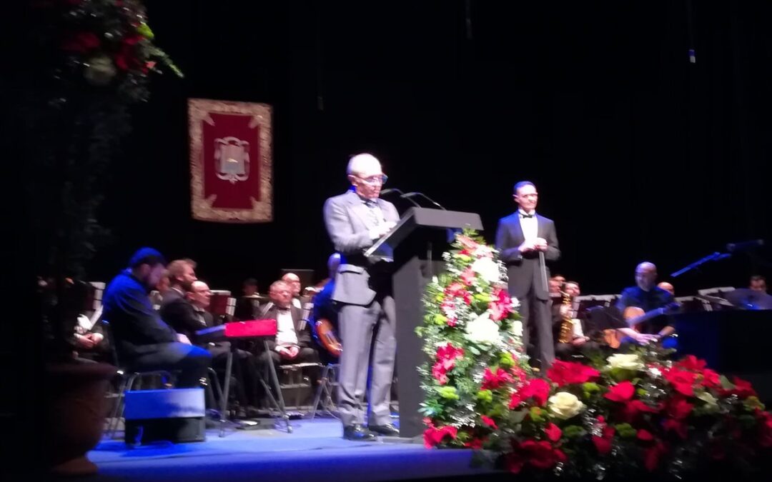 El Pregón de José Manuel Soto llenó de emoción el Teatro Lope de Vega