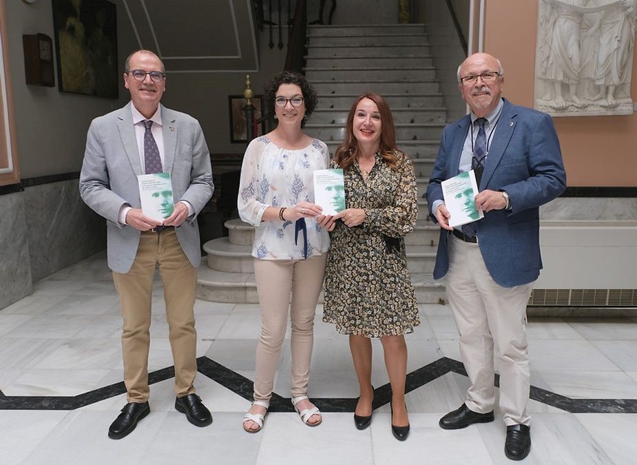 Presentación de «Los zancos abandonados de Marie Curie», de Claudia Fernández Fernández