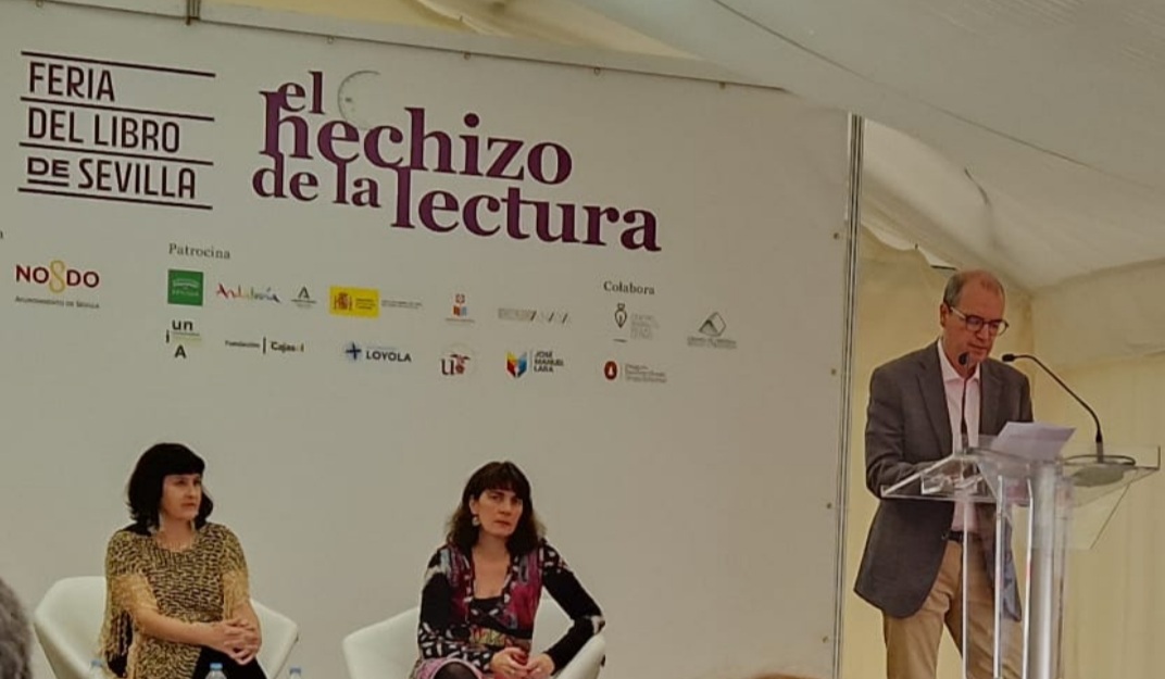 D. José Vallecillo participa en el Homenaje a Luis Cernuda en la Feria del Libro de Sevilla