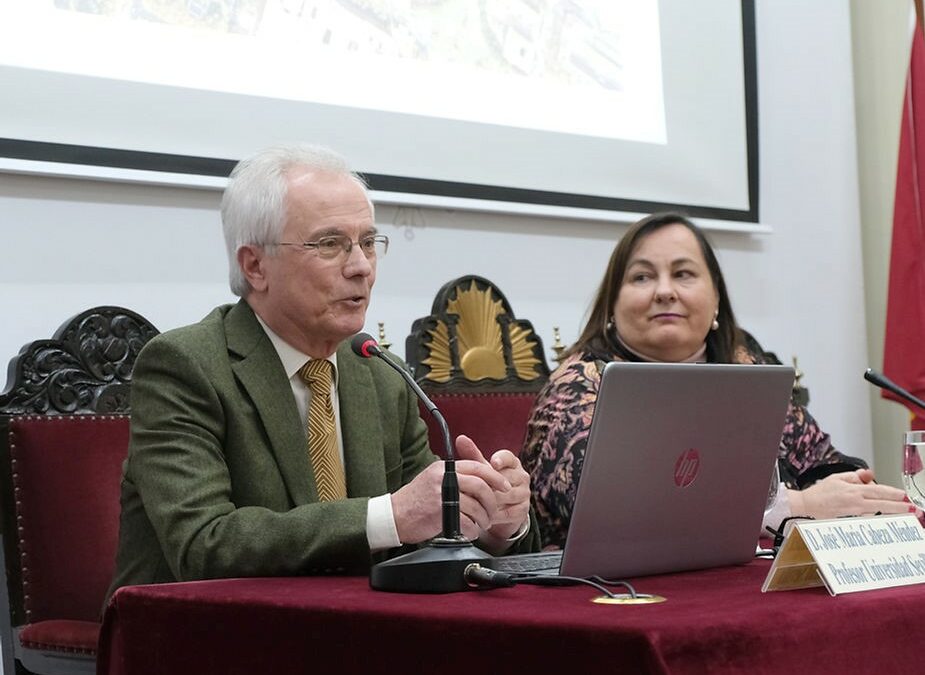 Conferencia «Paseo por el Alcázar, con D. José María Cabeza Méndez